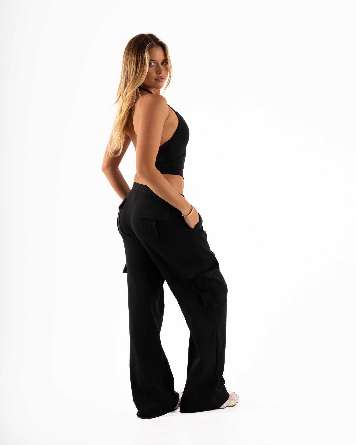 KTP WOMEN'S CARGO JOGGERS - BLACK